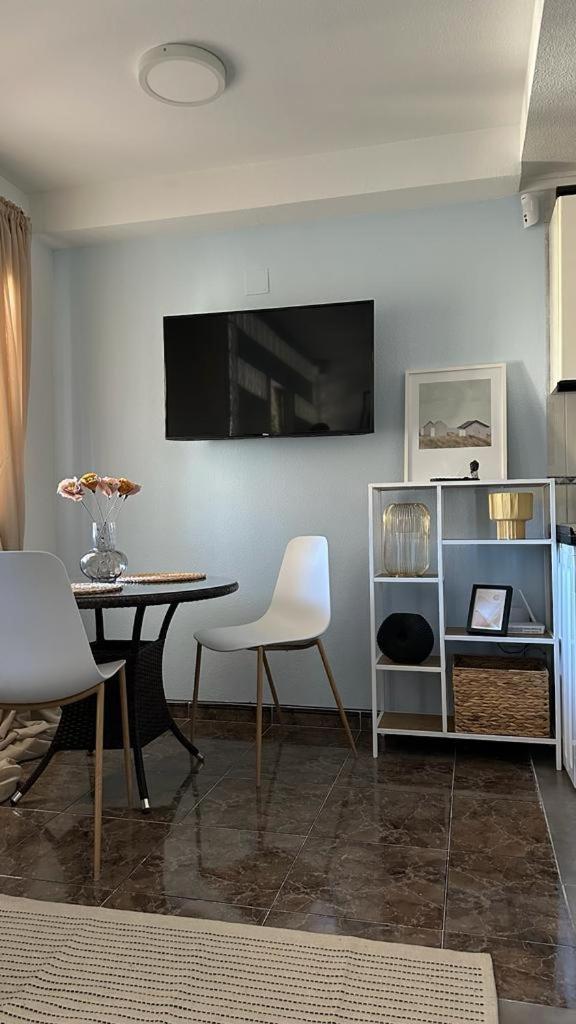Playa De Los Naufragos Cozy Apartment With Pool Torrevieja Extérieur photo